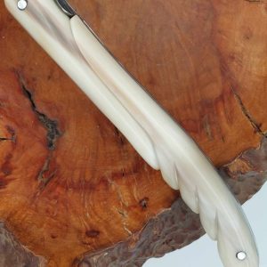 Couteau laguiole aile de cygne lame T12