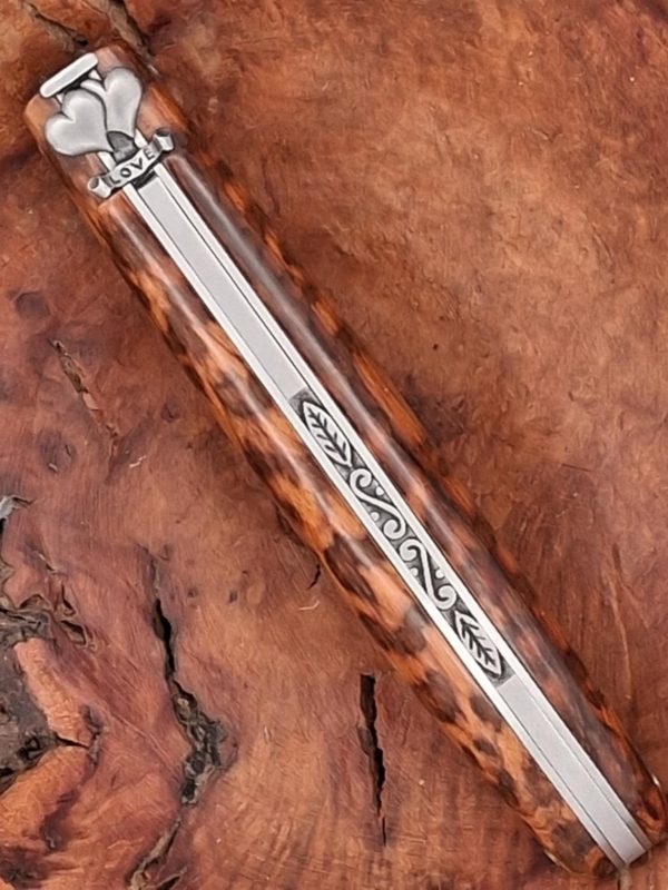 Couteaux laguiole mouche en cœur 12 cm