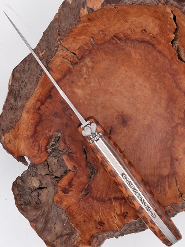 Couteaux laguiole mouche en cœur 12 cm – Image 3