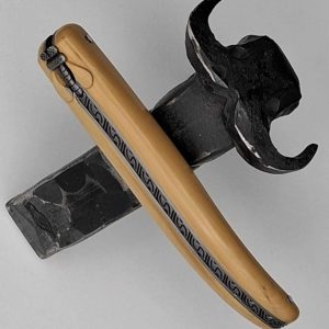 Couteau laguiole en buis 12 cm