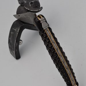 Couteau Laguiole Manche ananas en ébène clouté laiton 13