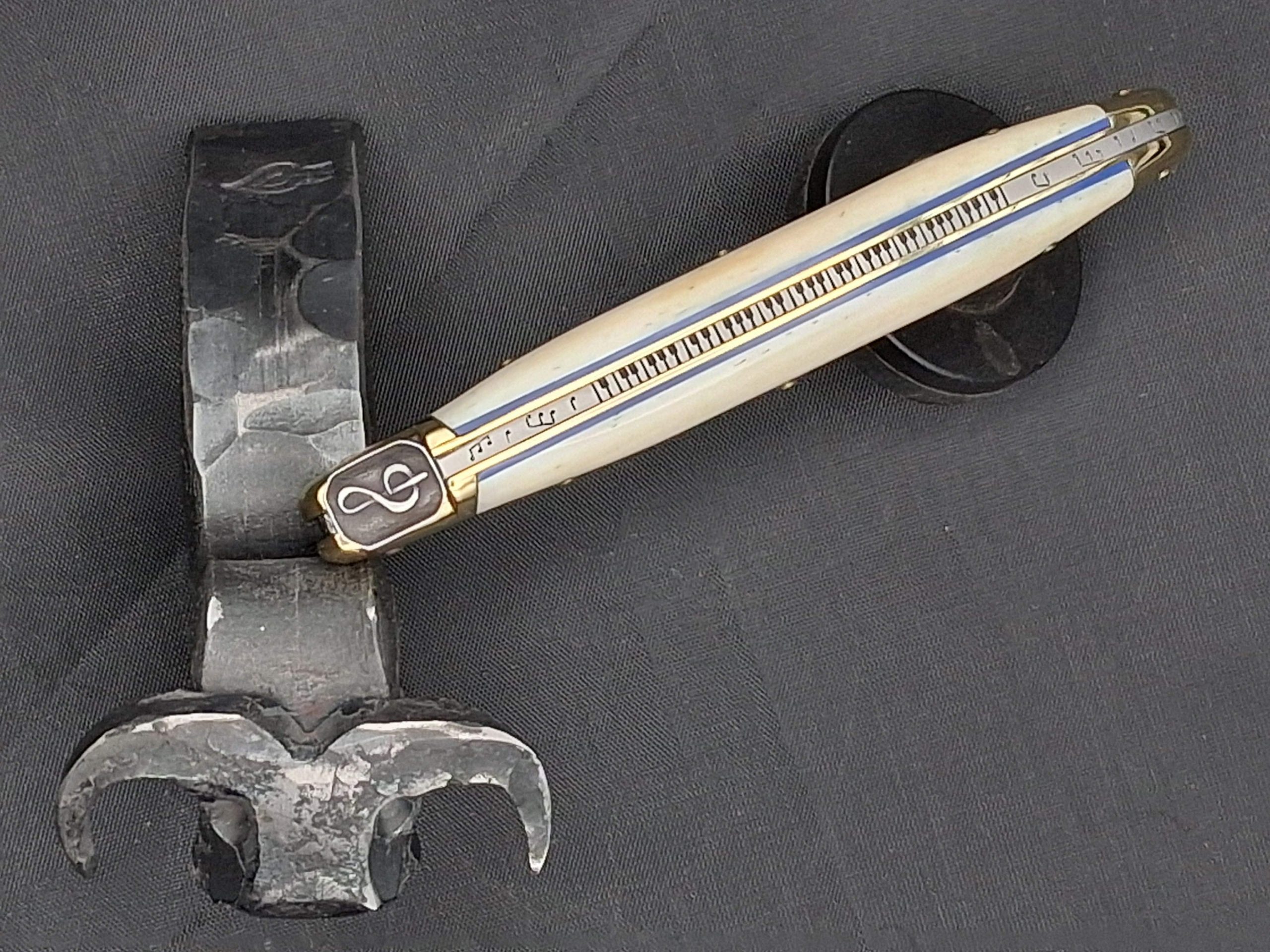 Couteau Laguiole Mouche clé de sol 13 cm – Image 3