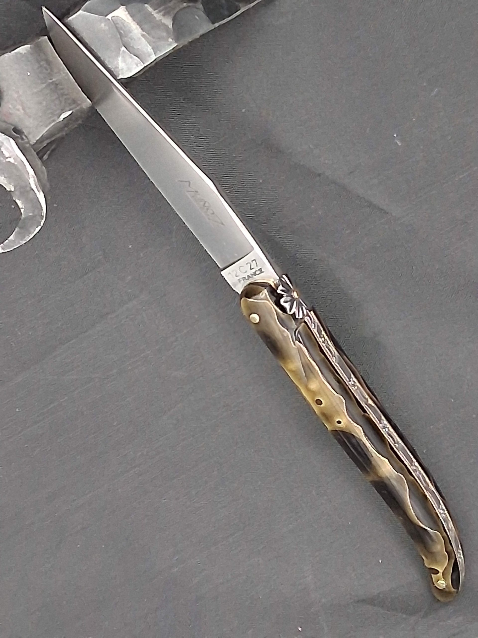 Couteau Laguiole Manche en œil or résine 11 cm – Image 2